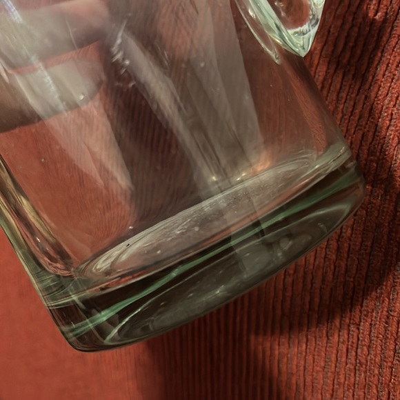 Seagram’s Gin The PerfectMartini Gin Pitcher - Picture 3 of 4